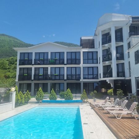 Gega Hotel Гагра Екстериор снимка