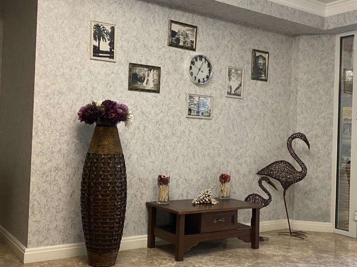 Gega Hotel Гагра Екстериор снимка