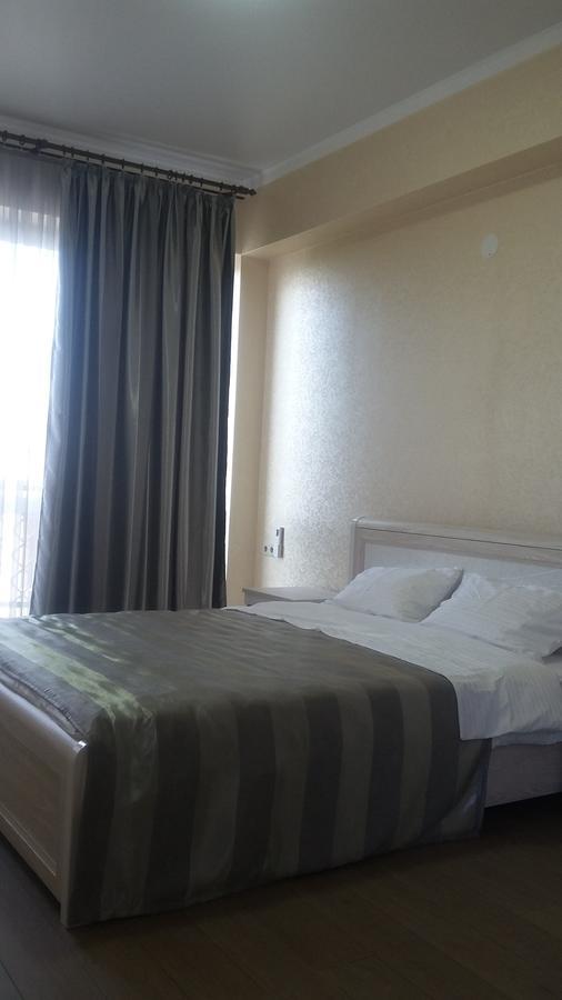 Gega Hotel Гагра Екстериор снимка