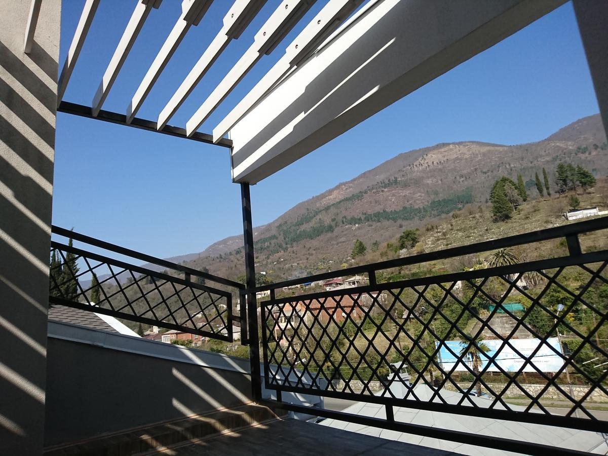Gega Hotel Гагра Екстериор снимка