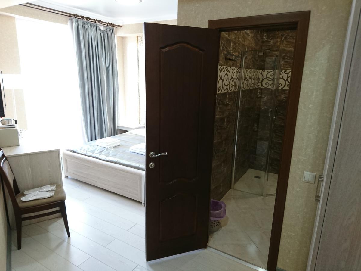 Gega Hotel Гагра Екстериор снимка