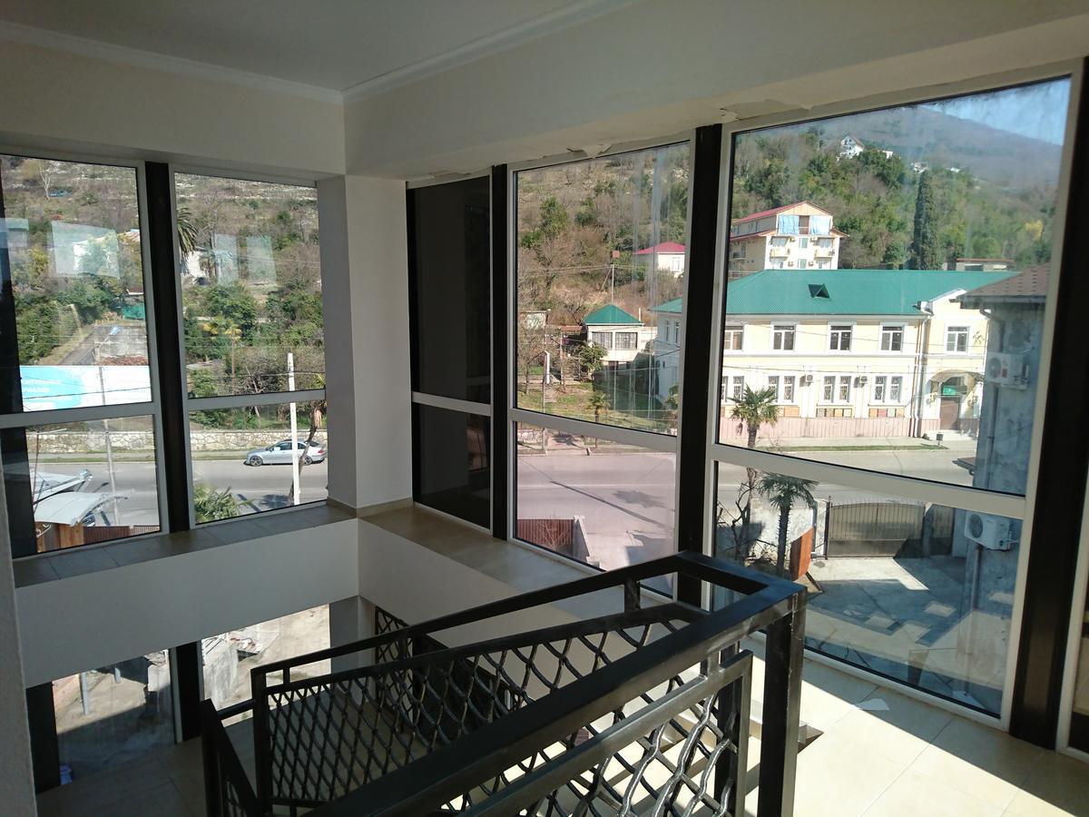 Gega Hotel Гагра Екстериор снимка
